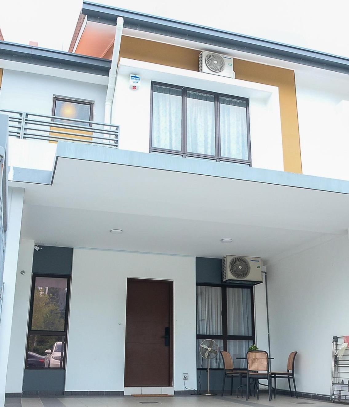 Modern 4Br Double Storey @ Setia Alam Shah Alam Ngoại thất bức ảnh